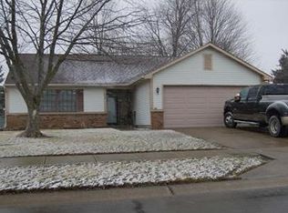 126 Rolling Ridge Rd, Shelbyville, IN 46176