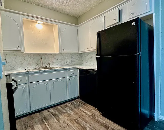 Jasper Gardens Apartments — Photo 18