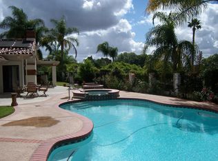 1720 Kings Rd, Vista, CA 92084