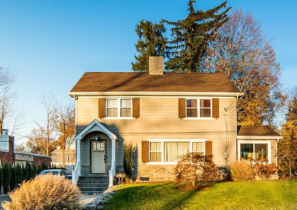 1st image of 9 Lakeview Ave