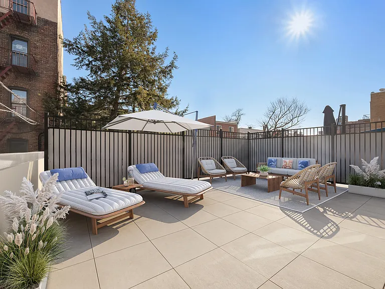 28-15 35th St #6B — Photo 12