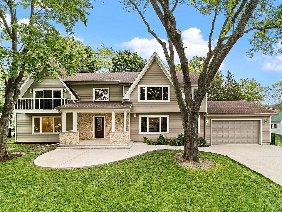 1st image of 23789 N Lakeside Dr