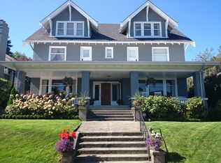 1223 21st Ave E, Seattle, WA 98112