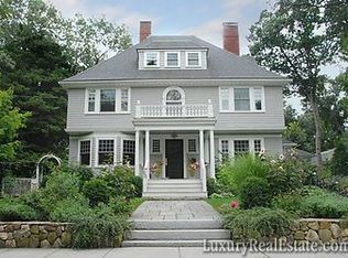 60 Montvale Rd, Newton, MA 02459