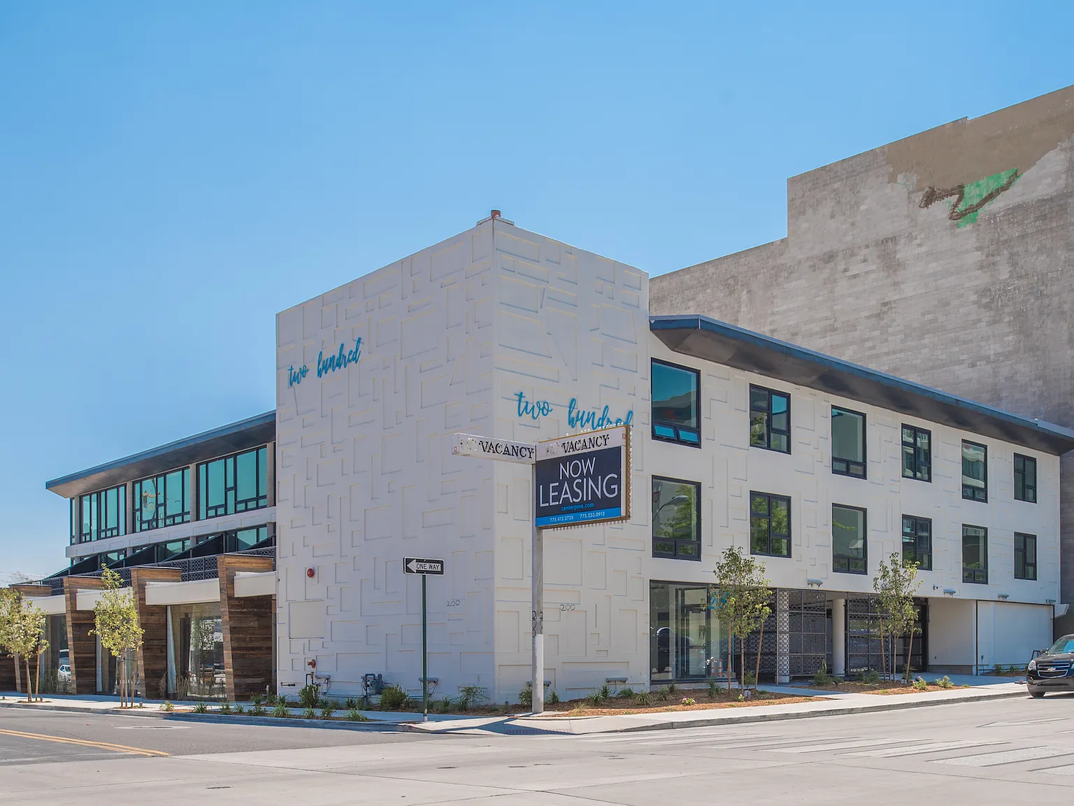 Center + Pine - 204 — Photo 1