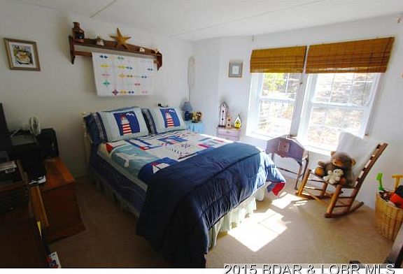 5th image of 11 Four Waters Ct