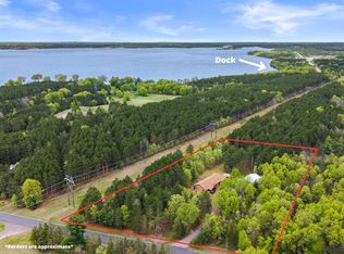 1686 Archer Ln, Nekoosa, WI 54457