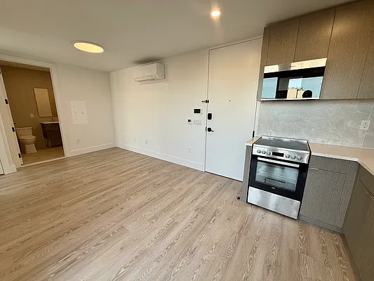 Rented by MADEHOME | media 6