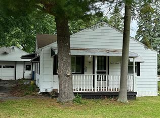 107 Cambridge St, Bay City, MI 48708