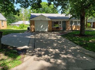 1504 Harry Rd, Manhattan, KS 66502