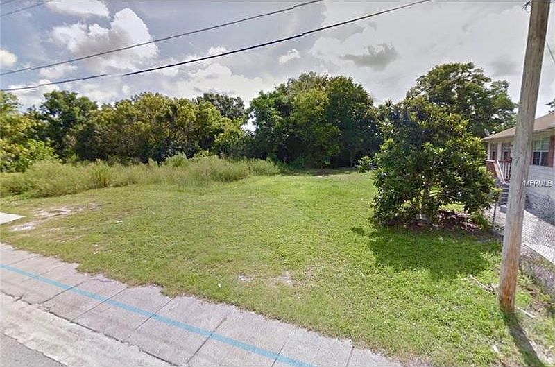 1st image of 2261 Dolarway St