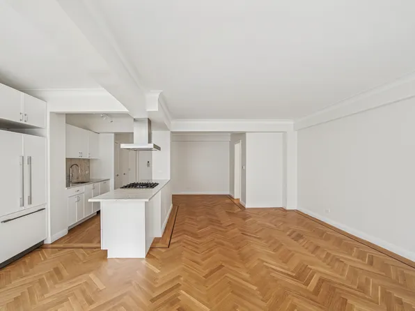 85 East End Avenue image 27 of 34