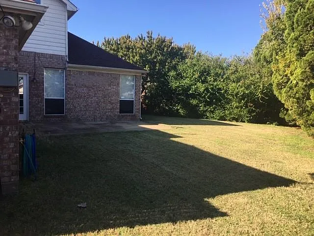 Beautiful large backyard