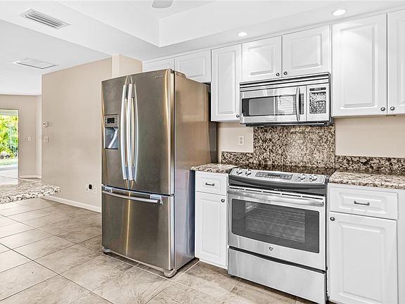 4th image of 11258 La Coruna Ln
