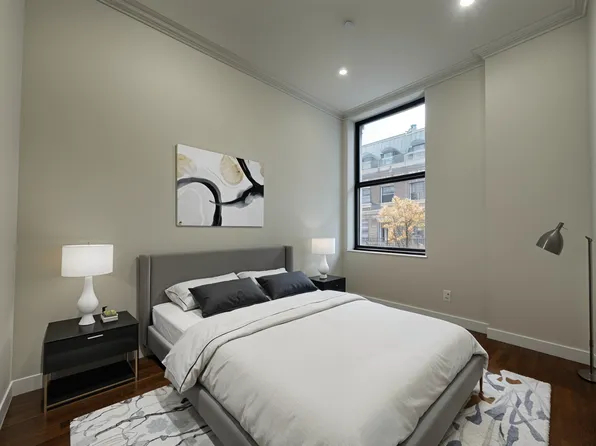 304 West 92nd Street image 3 of 13