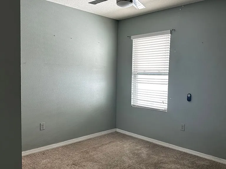1519 Diamond Loop Dr — Photo 8