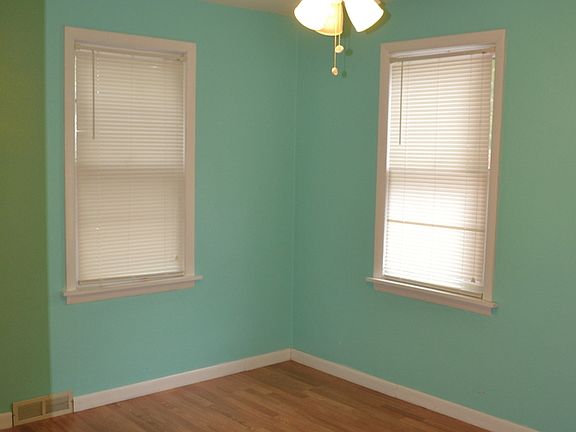4th image of 38353 N Wilson Ave