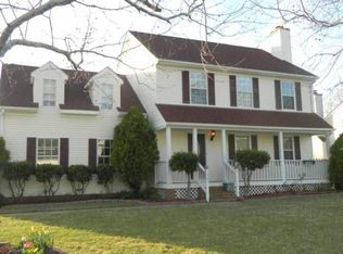 386 Knells Ridge Dr, Chesapeake, VA 23320