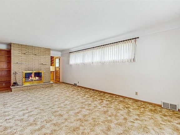 5th image of 2913 Stinson Blvd