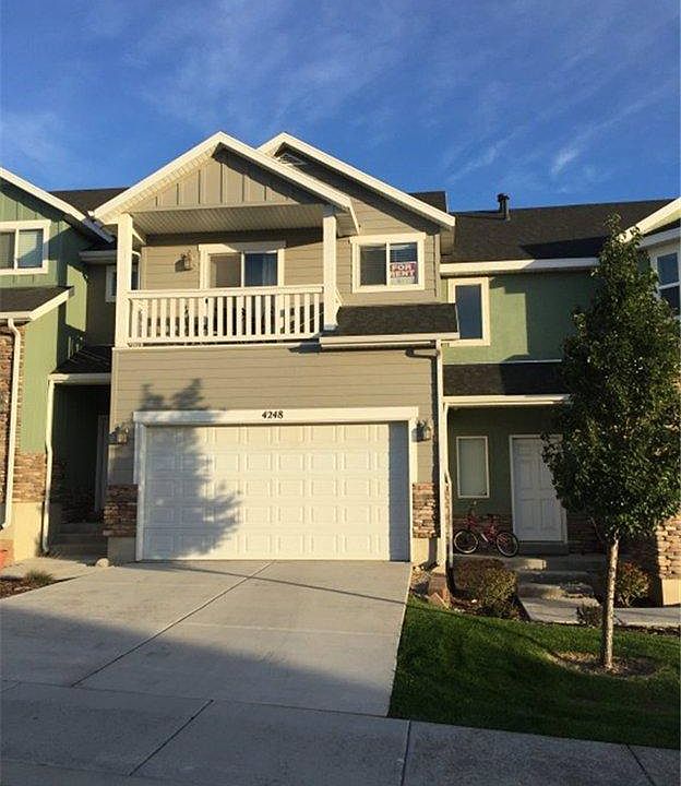 1st image of 4248 N Cresthaven Ln