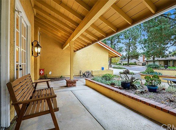 2nd image of 2433 Michigan Dr