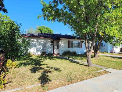 225 N Russell St, Fallon, NV, 89406
