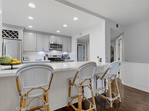 2nd image of 34 Corniche Dr Unit D