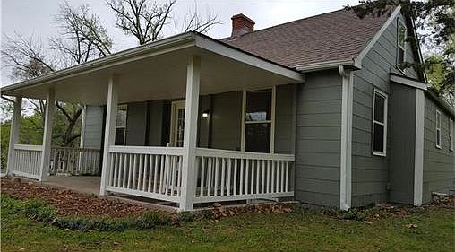 3rd image of 7165 NW Lingley Dr