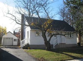 120 Judith Ln, Valley Stream, NY 11580