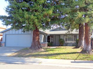 4305 Rosecrest Way, Sacramento, CA 95826