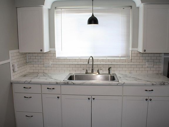 5th image of 3458 Kimberly Ct #2