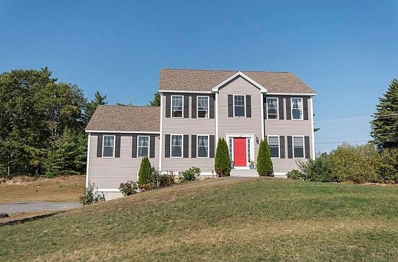 1st image of 6 Evelyn Noyes Ln