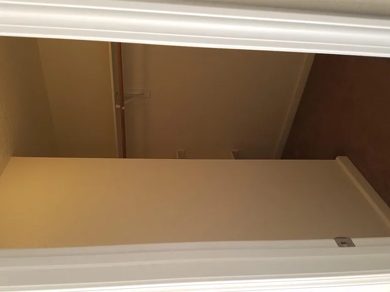 402 Par Ave — Photo 15