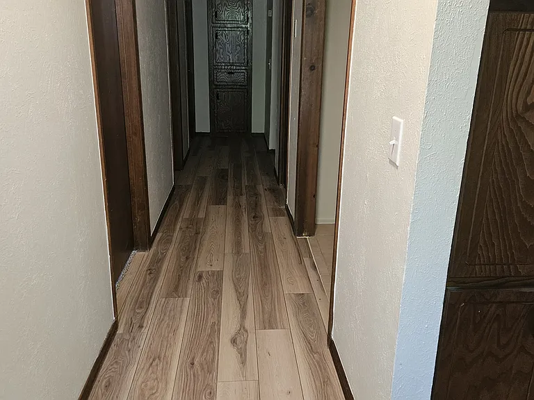 2705 Martin Ln — Photo 1
