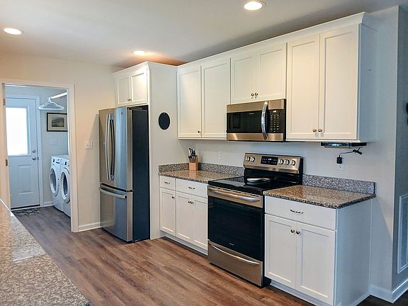 5th image of 4141 Otter Hill Rd