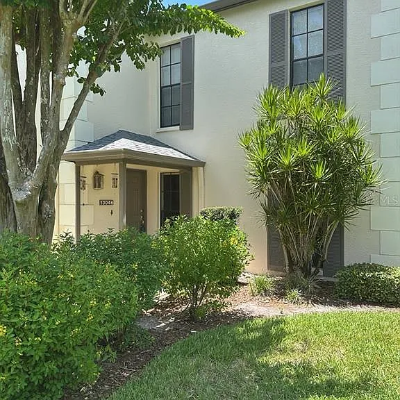 13046 Village Chase Cir #13046 — Photo 4