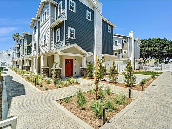 5th image of 1336 Locust Ave #4