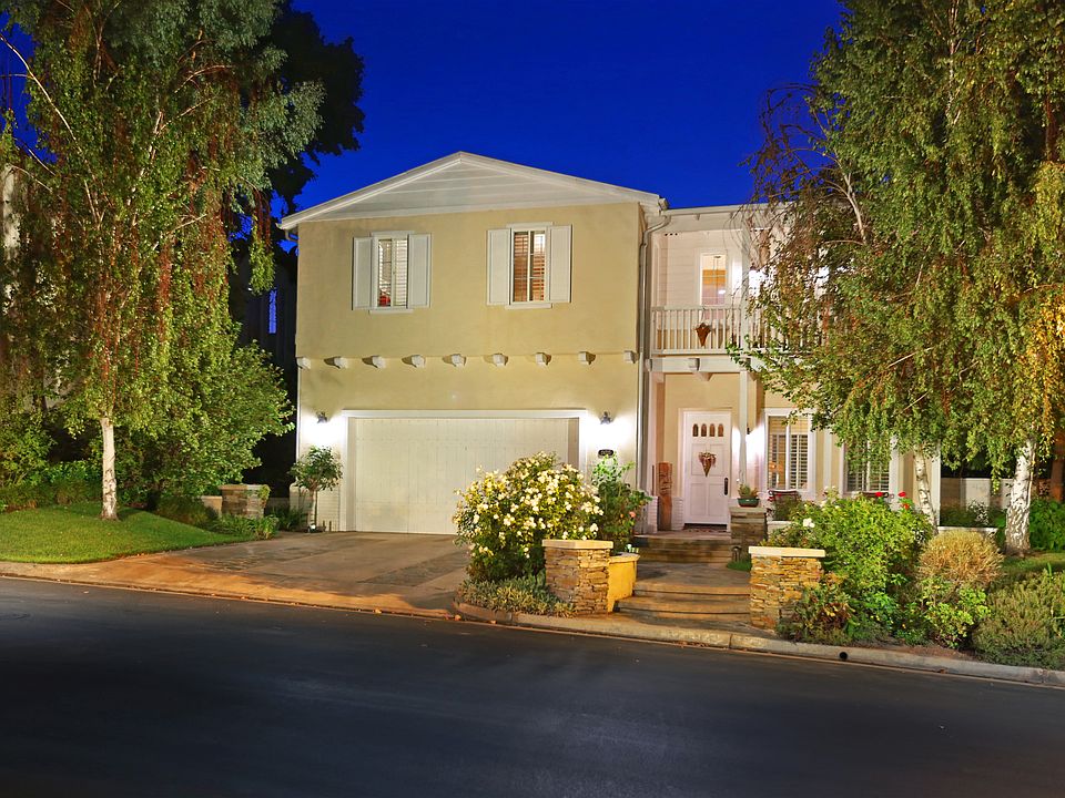 1st image of 24715 Garland Dr