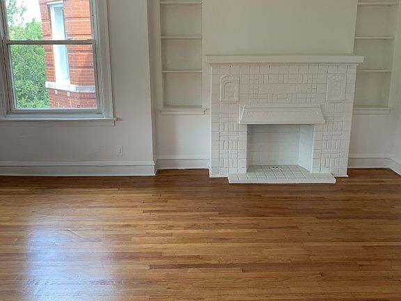 3rd image of 7925 S Paulina St Unit 3