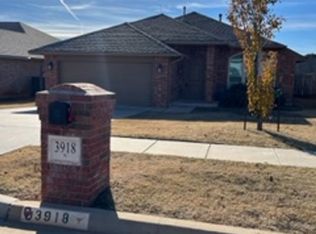 3918 Wiltshire Dr, Norman, OK 73026