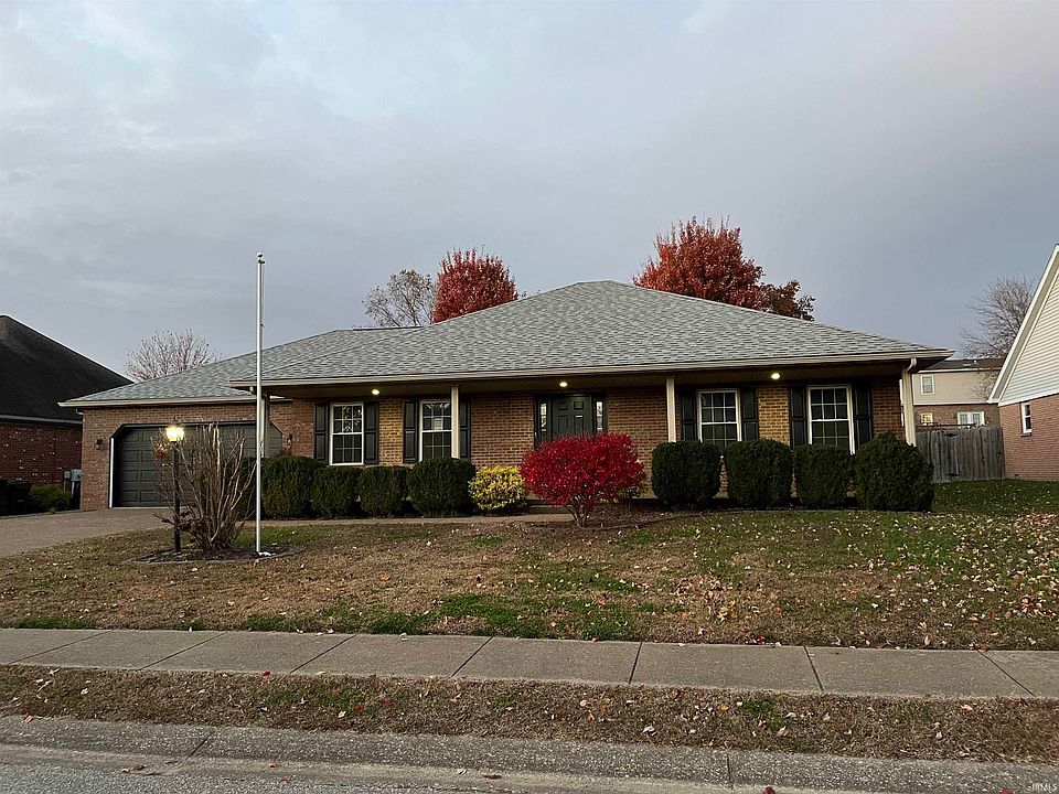 2nd image of 3310 Keystone Hills Dr