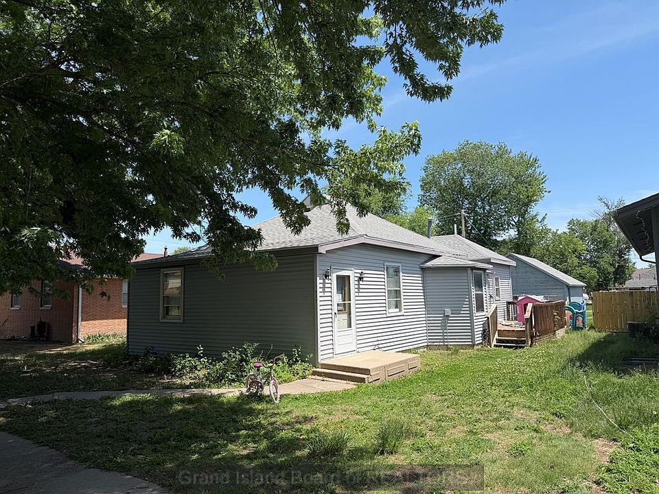 1st image of 717 Verona Ave