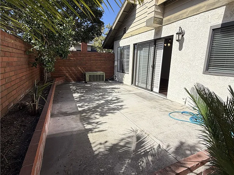 18153 Rustic Ct — Photo 31