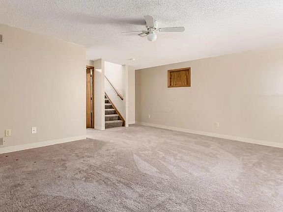 3rd image of 7832 Bartles Ave
