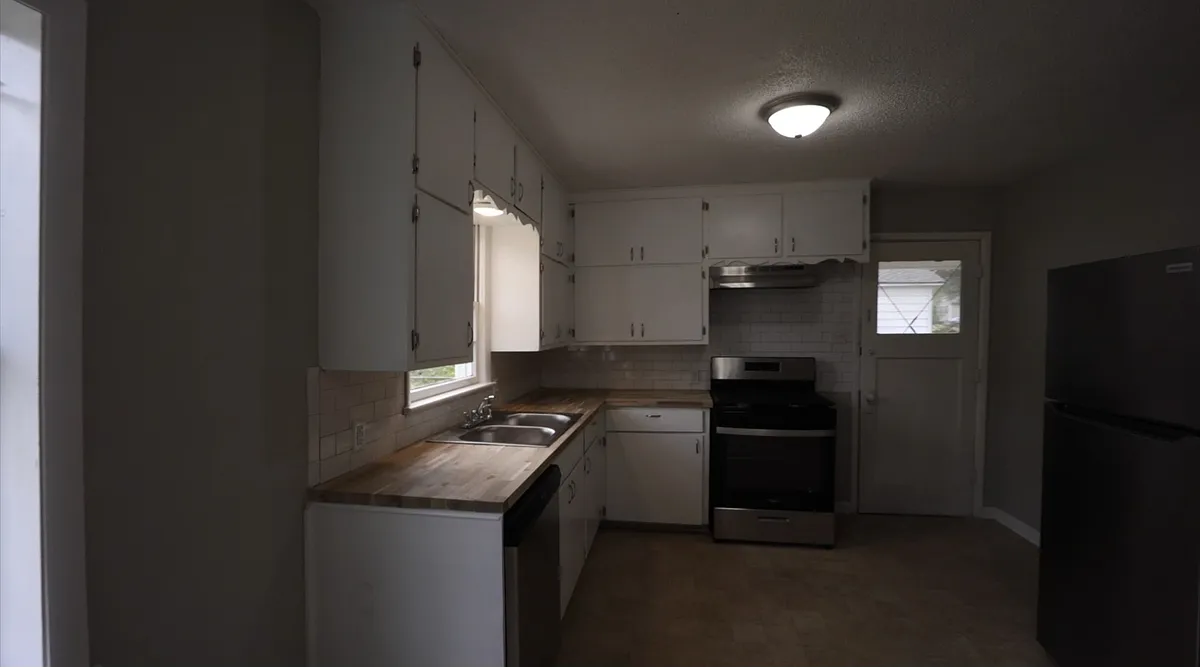 Building Photo - 4006 S 18th St