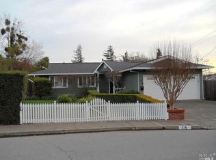 210 Adobestone Ct, San Rafael, CA 94903