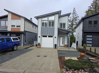914 Peace Keeping Cres, Langford, BC V9C0N6