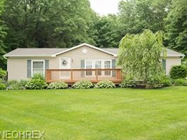 2266 Porter Rd, Atwater, OH 44201
