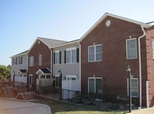 223 Herbst Rd APT 3, Coraopolis, PA 15108