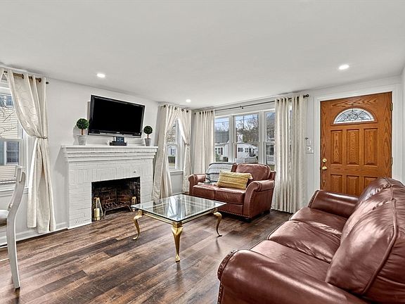 5th image of 11 Arnold Rd